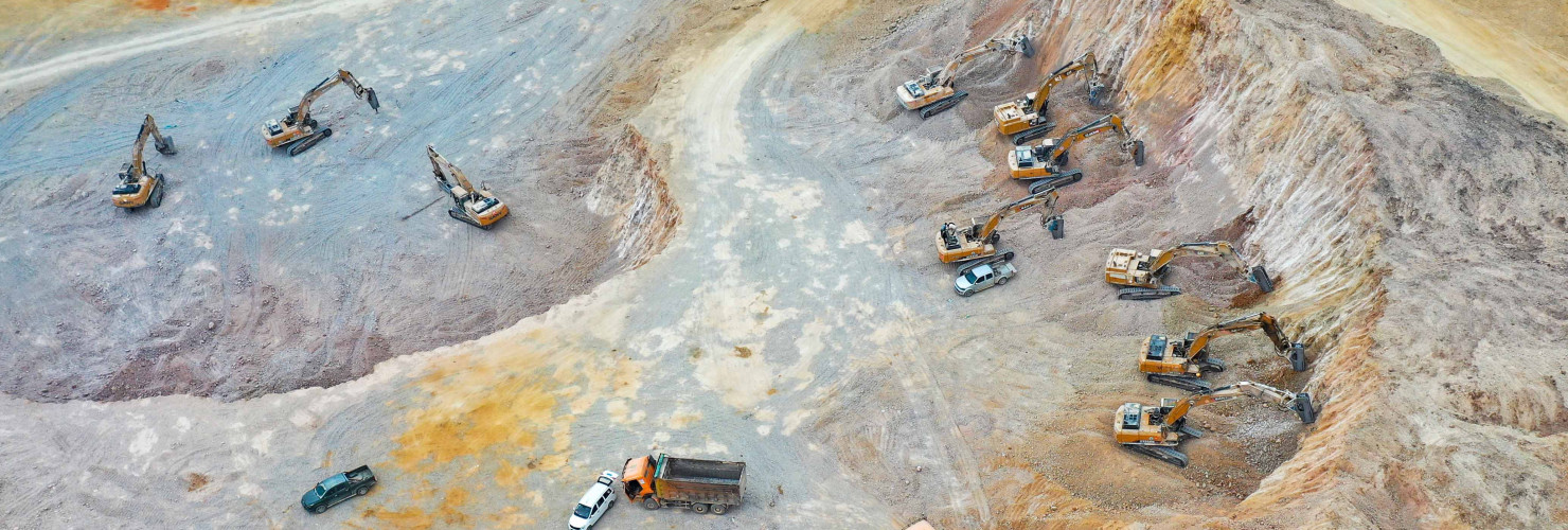 erial photo taken on Sept 25, 2022 shows workers working at the construction site of a lithium battery anode material project in Tongren, Guizhou province, China.